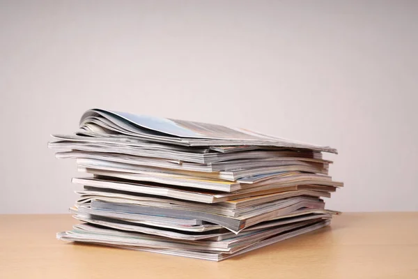 Stack of magazins and catalogs — Stock Photo, Image