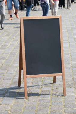 kare işareti veya müşteri tıpa reklam boş yazı tahtası yazı tahtası