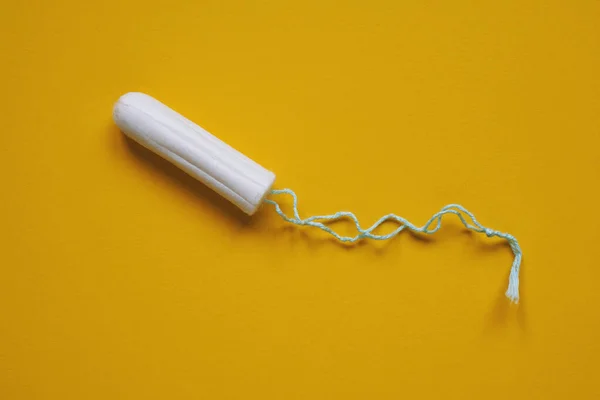 Tampão higiene feminina produto de cuidados pessoais — Fotografia de Stock