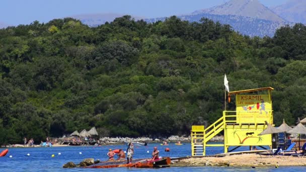 Ksamil Albanien Circa Aug 2014 Sommaren Resort Aktivitet Joniska Havet — Stockvideo