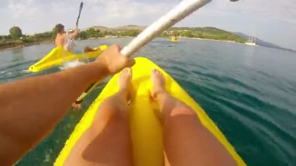 Kayaking Friends Pov Uhd Pov — Stock Video