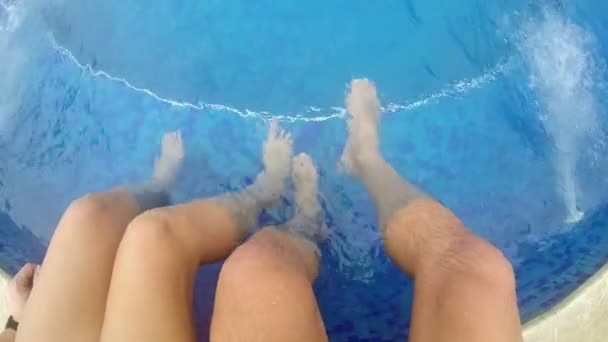 Family Feet Playing Water Ustock Video — стоковое видео