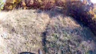 sonbahar üzerinde Bisiklete binmek dağ manzarası