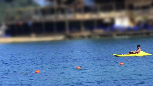 Sea Kayak People Having Fun Rowing Sea — Stock Video