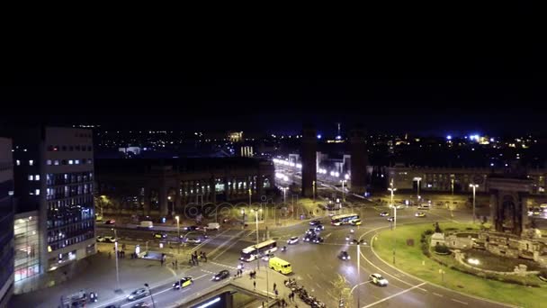 Vista Notturna Del Traffico Placa Espana Barcellona Spagna — Video Stock