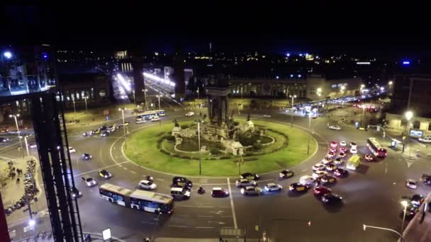 Vista Nocturna Del Tráfico Placa Espana Barcelona España — Vídeo de stock