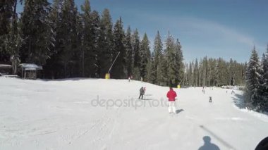 POV Bansko ünlü kayak yamaçta Kayak kişi