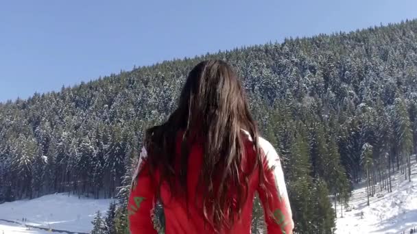 Fille Ski Vue Arrière Dansant Sur Scène Fête Plein Air — Video