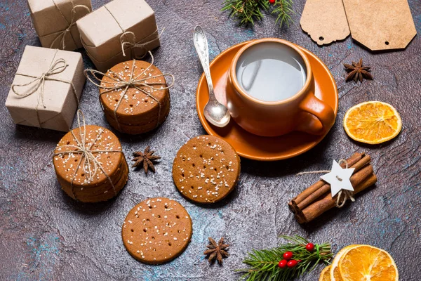 Natal composição feriados, xícara de café pela manhã — Fotografia de Stock
