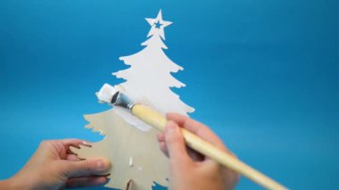 Eller kadın resim küçük ahşap Noel ağacı