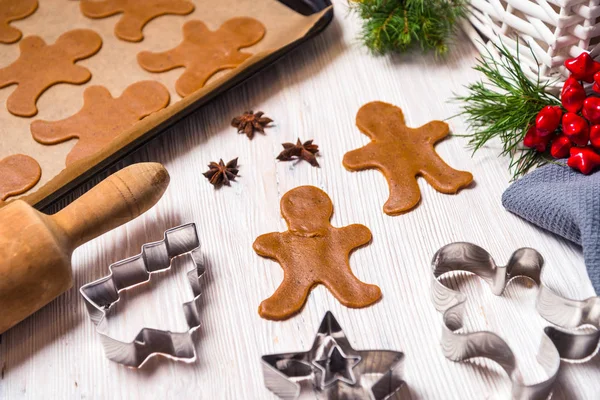 Christmas food preparing, gingerbread man — Stock Photo, Image