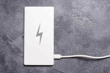 şarj etmek için güç banka