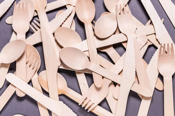 Lot of wooden disposable cutlery