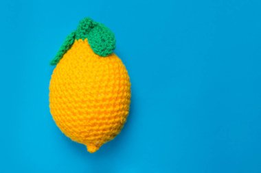 El yapımı örgü limon
