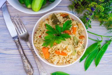 Basmati pirinç sebze ve maydanoz ahşap tablo