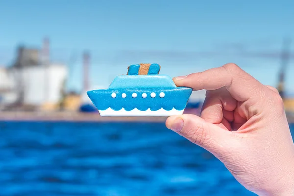 Gingerbread cookies ship shaped, SCM concept — Stock Photo, Image