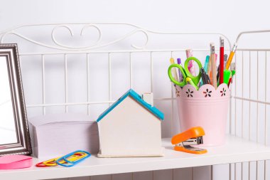 Sabit Araçları'nda öğrenci odası