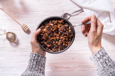 Termos Seyahat Fincanı, Beyaz Tumbler Kupası, Kış Meyvesi Hazırlama