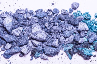 Mavi ve mor göz pudrası dokusu