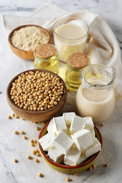 Doğal organik soya ürünleri