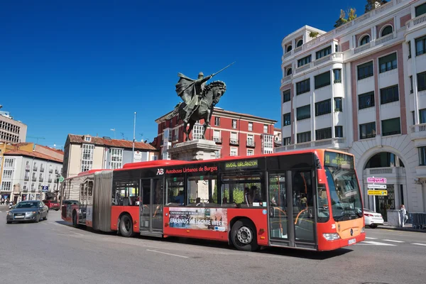 BURGOS, SPAGNA - 4 SETTEMBRE: Paesaggio urbano della città di Burgos centro — Foto Stock