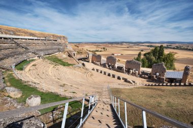 Kalıntıları Antik Roma kolonisi Clunia Sulpicia, Burgos, İspanya.