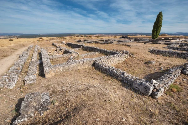 Ruïnes van de oude Romeinse kolonie Clunia Sulpicia, in Burgos, Spanje. — Stockfoto