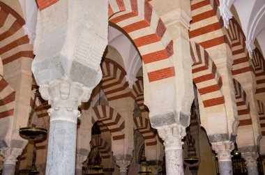 Cordoba, İspanya - 3 Mayıs: Ünlü Cordoba Camii.