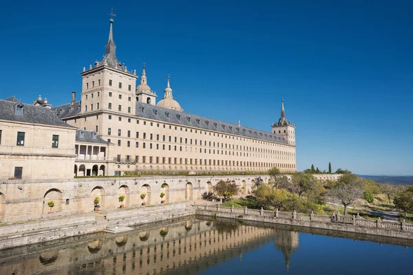 Klasztor san lorenzo de el escorial, Madryt, Hiszpania. — Zdjęcie stockowe