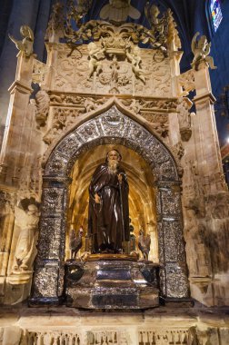 Santo Domingo de la Calzada, İspanya - 4 Ocak 2014: 4 Ocak 2014 tarihinde katedralin iç.