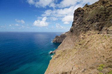 Tenerife manzara. Teno kayalıklarla Kuzey Tenerife Adası, Kanarya Adaları, İspanya.