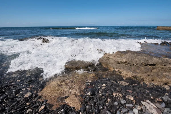 Las Americas coastline in south Tenerife island, Canary islands, Spain. — Stock Photo, Image