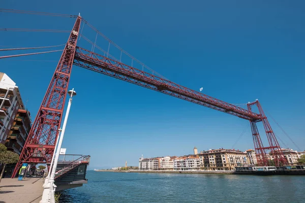 Ponte suspensa de Vizcaya e rio Nervion em Portugalete, Bilbau, Espanha . — Fotografia de Stock