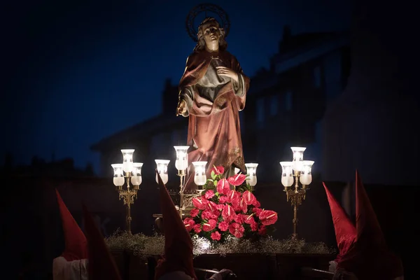 Easter holly week night procession in Briviesca, Burgos, Spain. — Stock Photo, Image