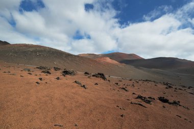 Timanfaya Ulusal Parkı, Lanzarote, Kanarya Adaları, İspanya 'daki inanılmaz volkanik manzara ve lav çölü..