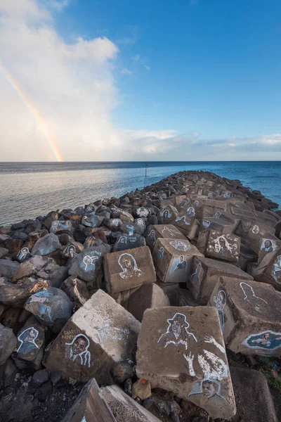 Santa Cruz de Tenerife, Spain - February 8, 2018 : Scenic view of a rainbow on a rainy day in Tenerife port, Canary islands, Spain. — Stock Photo, Image