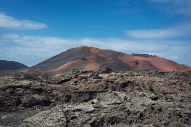 Timanfaya Ulusal Parkı, Lanzarote, Kanarya Adaları, İspanya 'daki inanılmaz volkanik manzara ve lav çölü..