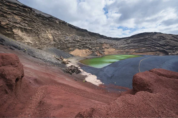 Volcanic Green Lake Charco Los Clicos Lanzarote Canary Islands Spain — Stock Photo, Image