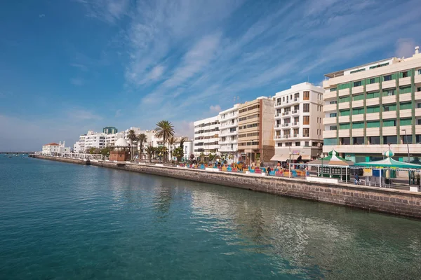 Cidade capital de Arrecife em Lanzarote, Ilhas Canárias, Espanha . — Fotografia de Stock