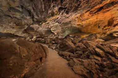 Cueva de los Verdes. Lanzarote, volkanik lav tüp şaşırtıcı turistik.