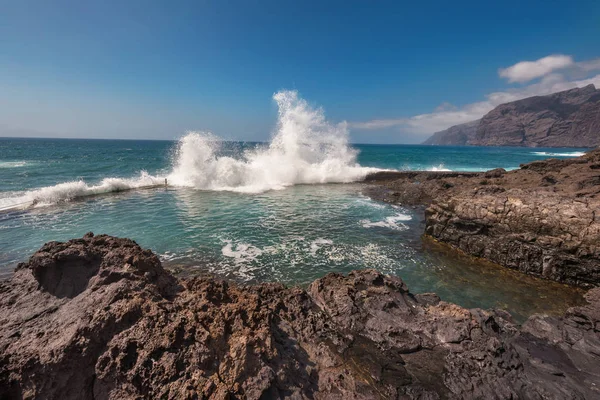 Paisaje costero en Puerto Santiago, Tenerife, España . — Foto de Stock