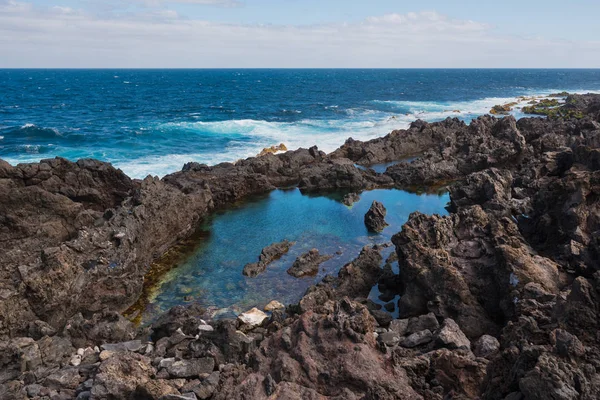 Paisaje costero en Buenavista, norte de la isla de tenerife, Islas Canarias, España . — Foto de Stock