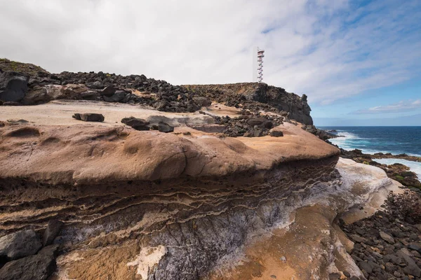 Paisaje costero y faro en Buenavista, isla de tenerife norte, Islas Canarias, España . — Foto de Stock