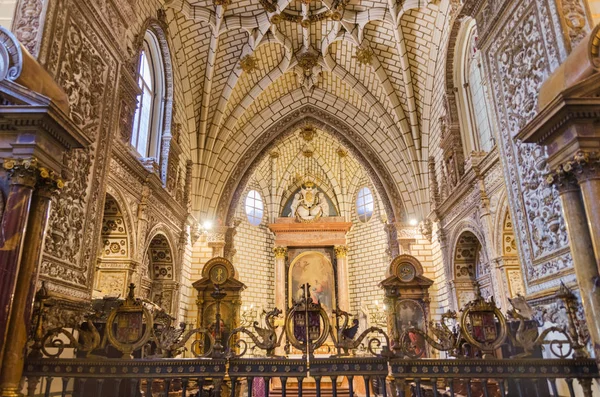 Toledo, Spain - May 23, 2015: Interior of famous Toledo Cathedral. — Stock Photo, Image