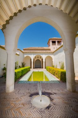 Malaga, İspanya, 29 Nisan 2014: Ünlü dönüm noktası Malaga Alcazaba, Malaga, Endülüs, İspanya İç.