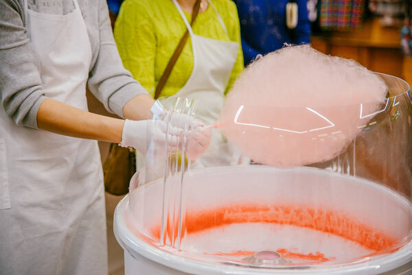 process of preparation of cotton candy