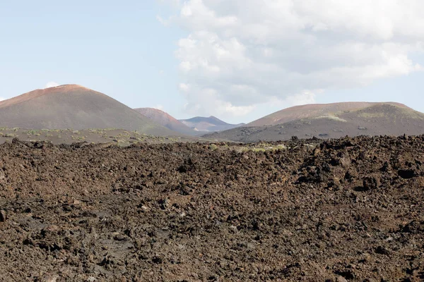 Λάβα τοπίο στο ηφαιστειακό νησί Lanzarote — Φωτογραφία Αρχείου