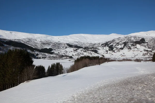 Vackert vinterlandskap i Norge — Stockfoto
