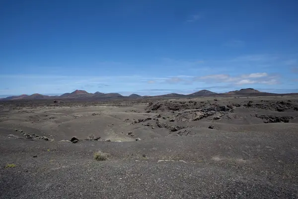 Vulkaniska landskapet på Lanzarote — Stockfoto