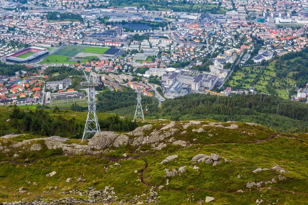 Fantastisk utsikt över Bergen city från Ulriken — Stockfoto